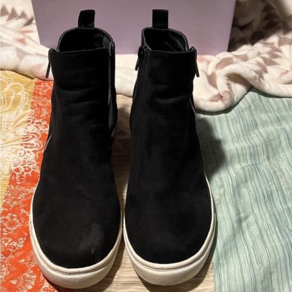 Madden Girl 9.5 Women’s.